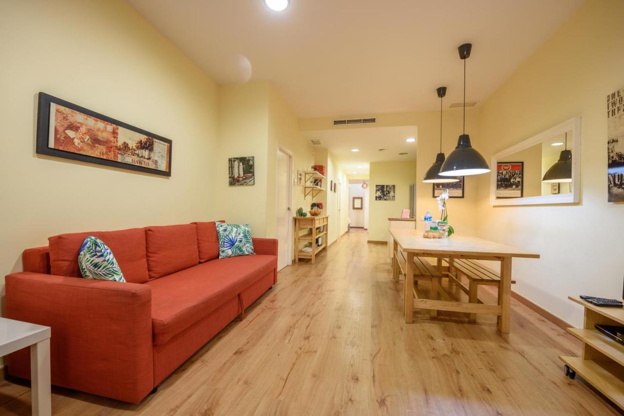 Ramblasrentals Chic & Spacious Flat Pool Table 15M Ramblas - Parking - Wifi 바르셀로나 외부 사진